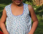 Girls Dress, Cotton,  Garden Print fabric , heart shaped pockets, perfect for summer - Free Shipping