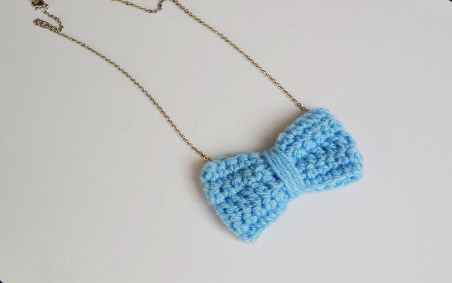 Crochet bow necklace // Cute light blue crochet bow necklace // women accessories // crochet bow // cheap gifts