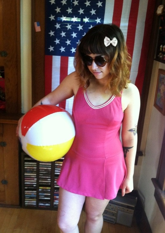 III Super Cute Plus Size Vintage 60s One Piece Hot Pink Swimsuit III