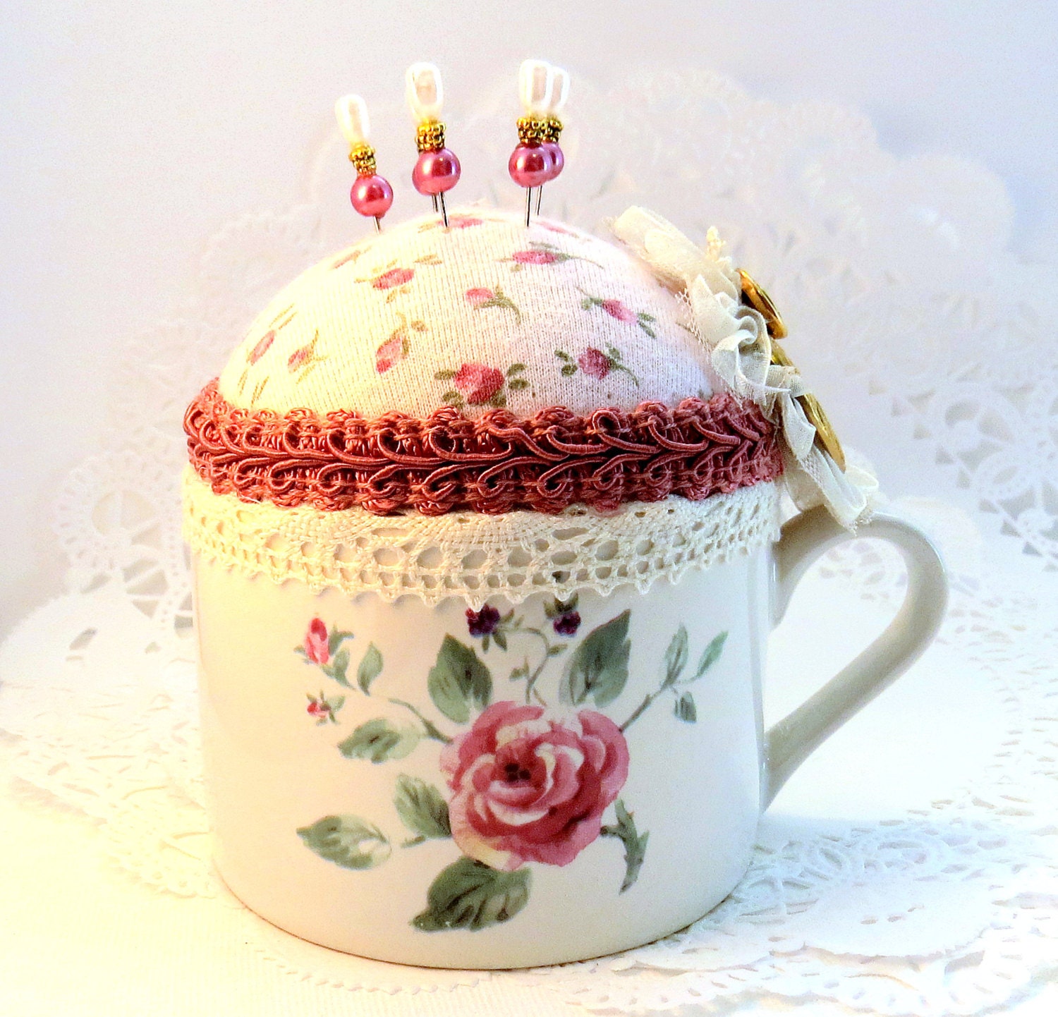 Needlecraft accessories shabby chic cottage pink white cream rosebud pincushion Pfaltzgraff garden trellis rose Easter straight pins tagt