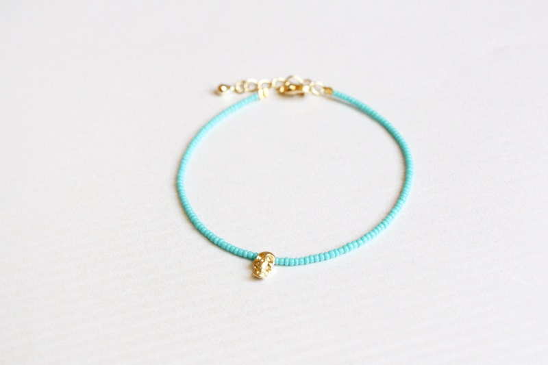 tiny skull turquoise bracelet - dainty friendship bracelet, minimalist jewelry