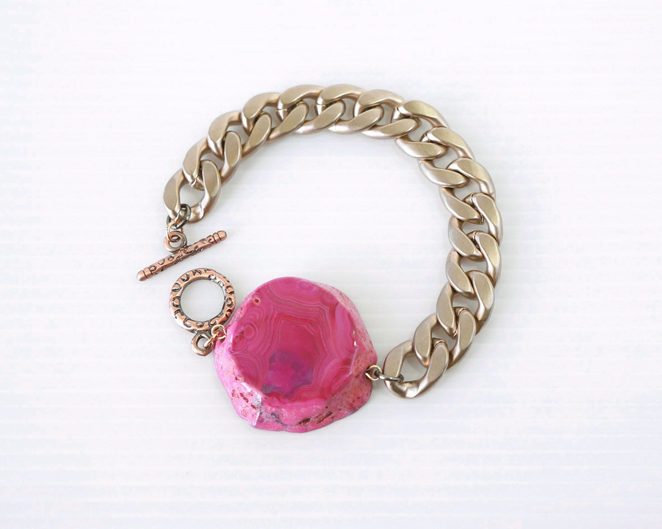 Chunky Bracelet of Pink Agate Stone, Matte Gold Twisted Curb Chain, Natural Stone Jewelry, Chunky Statement, Stone Jewelry