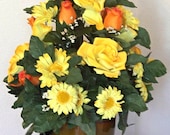 ARTIFICIAL FLORAL ARRANGEMENT Centerpiece Yellow Roses Daisies Silk flowers table reception wedding spring home decor