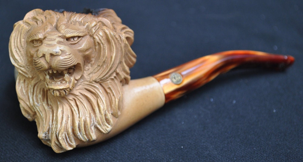 Estate pipe meerschaum CAO carved lion's head pipe by DublinandRye