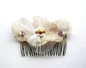 Rustic Wedding Hair Accessories, Bridal Hair Bronze Comb, Beige Flower Bridal, Country Weddings, Tulle, Burlap. Free Shipping to EU, US, CAN
