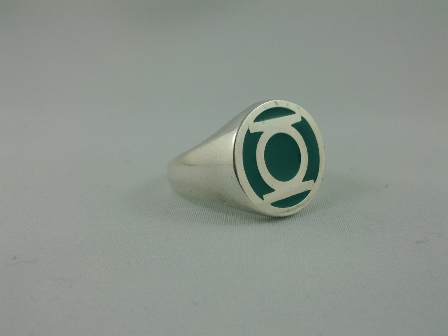 Lantern Signet Ring