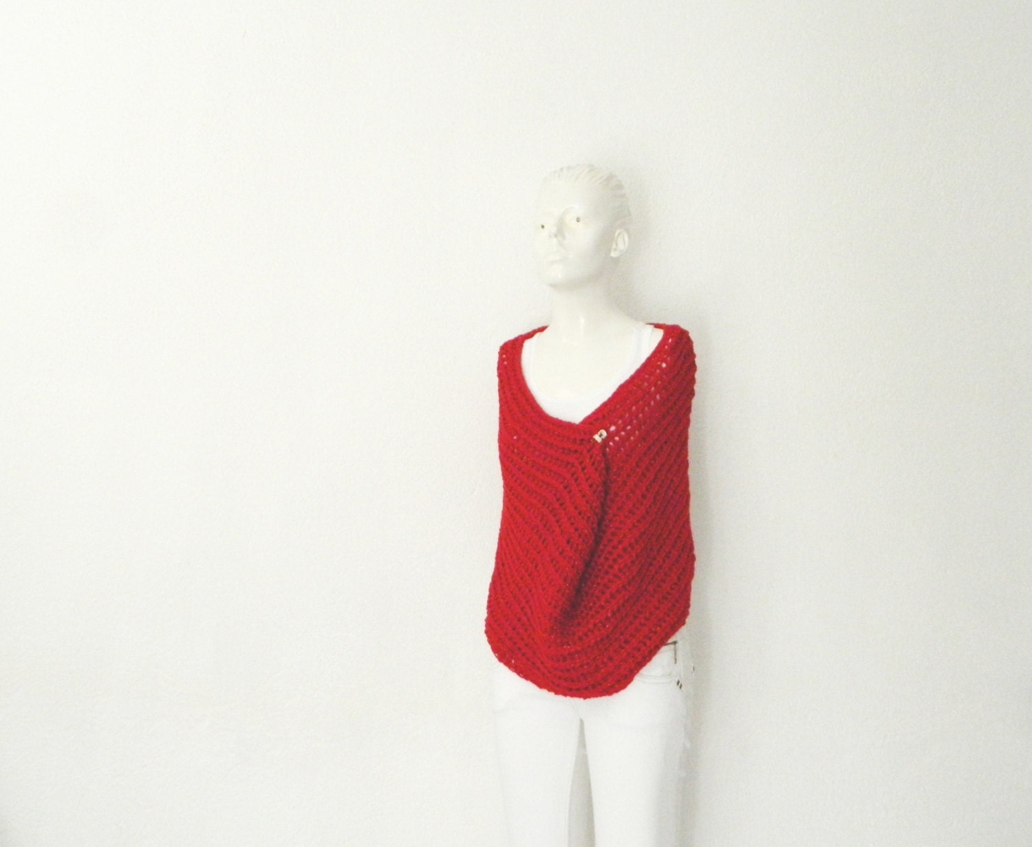 Pippi's Chunky Infinity Scarf in RED, with sparkles, Double Wrap, Crochet, For Her, Winter Fashion, Womens, Warm, Cozy, Valentines Gifts