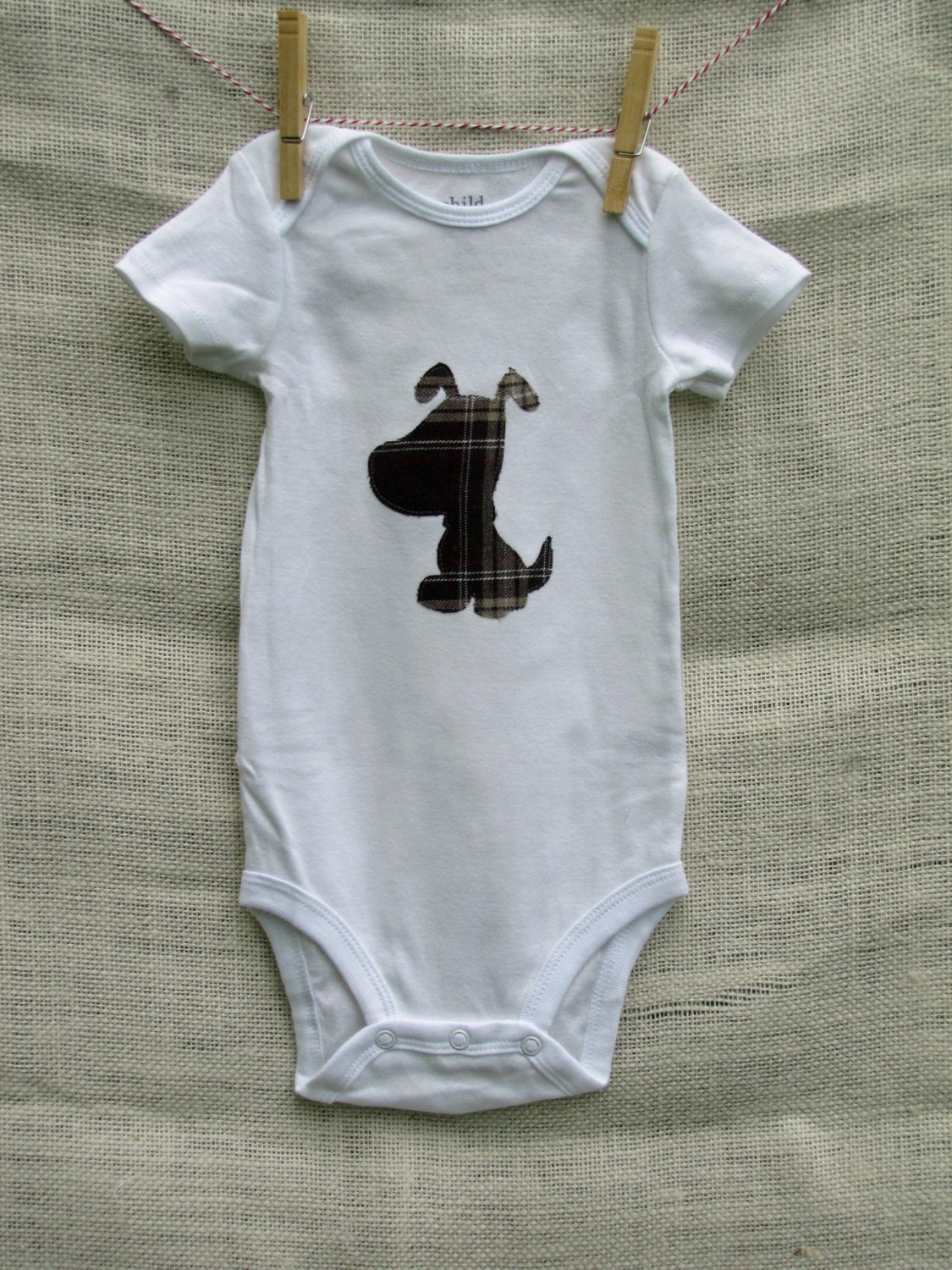 Fabric Puppy applique bodysuit - Size 6 to 12 months