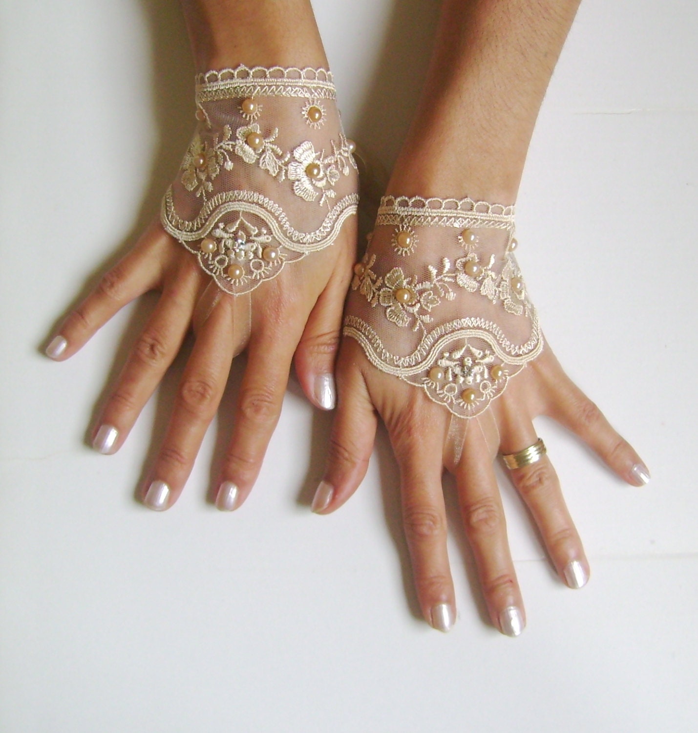 Light beige Wedding gloves bridal gloves  fingerless lace  gloves beaded pearl  and rhinestone   free ship - GlovesWorld