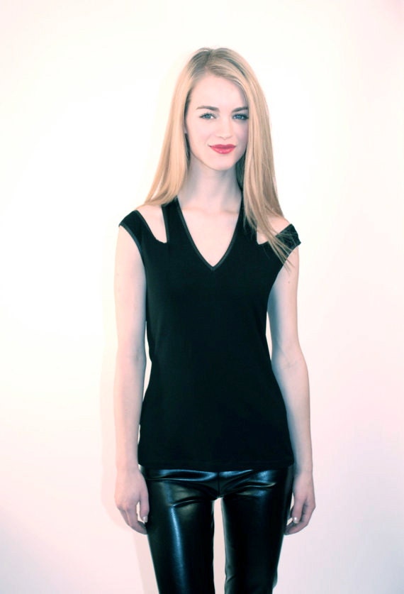 Elegant Party Blouse - Free US Shipping - Donation to Unicef - Item MM-BLT13-21B0