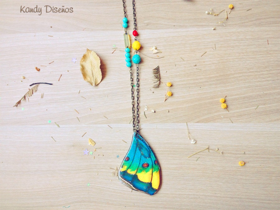 Butterfly Wing Necklace. Vintage Multicolor Insect Necklace. Butterfly jewelry. Whimsical Nature