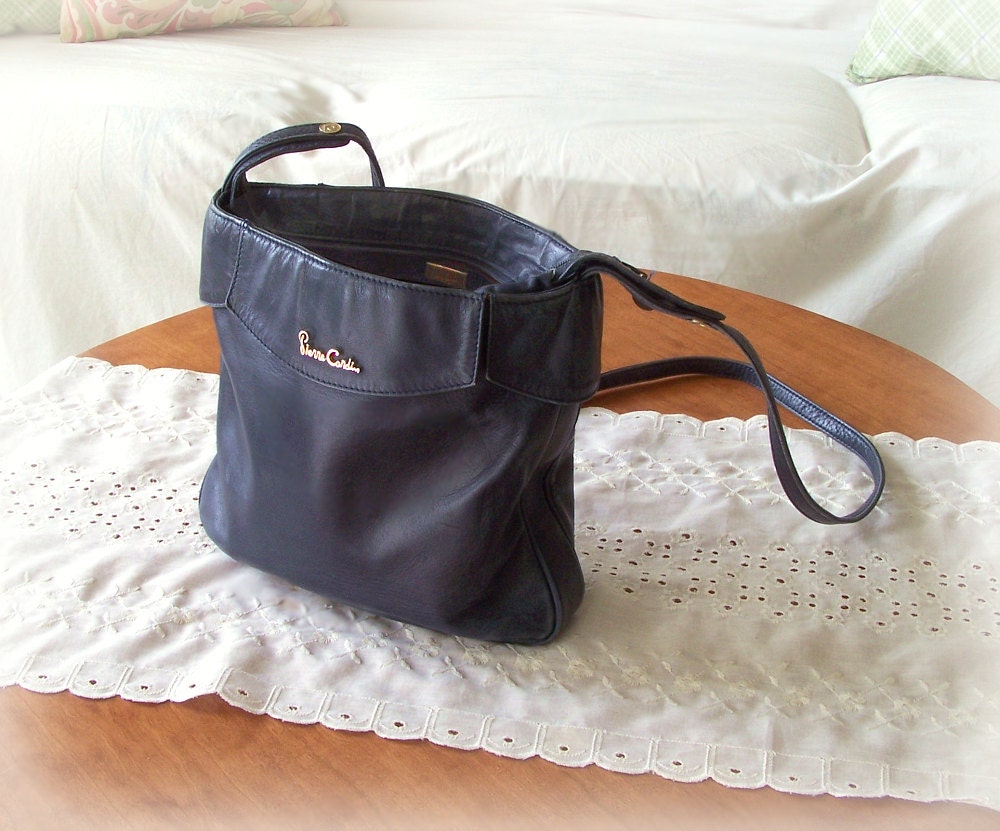 PIERRE CARDIN Navy Blue Leather Purse,  Handbag, Shoulderbag - Vintage 1980s bags and purses. Good Condition