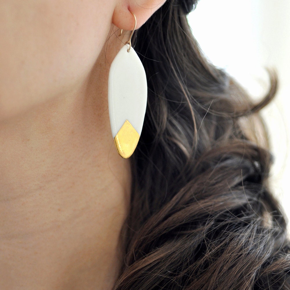 L e ï - Gold feather earrings - Porcelain jewelry & gold filled earwires - Calliope Collection