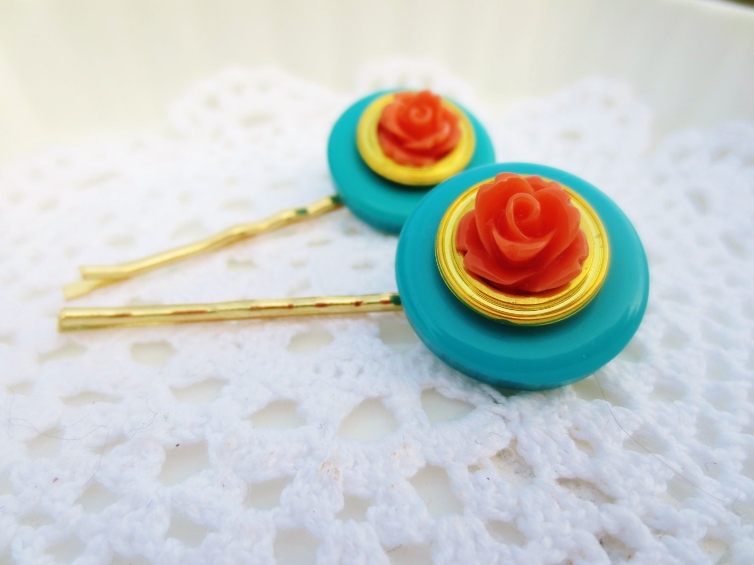 Bobby Pins Flower Turquoise Coral Gold Buttons (2)