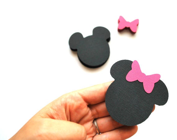 32 Minnie Mouse die cut (2.5 INCHES) in black with hot pink bow MariaPalito A258 Il_570xn