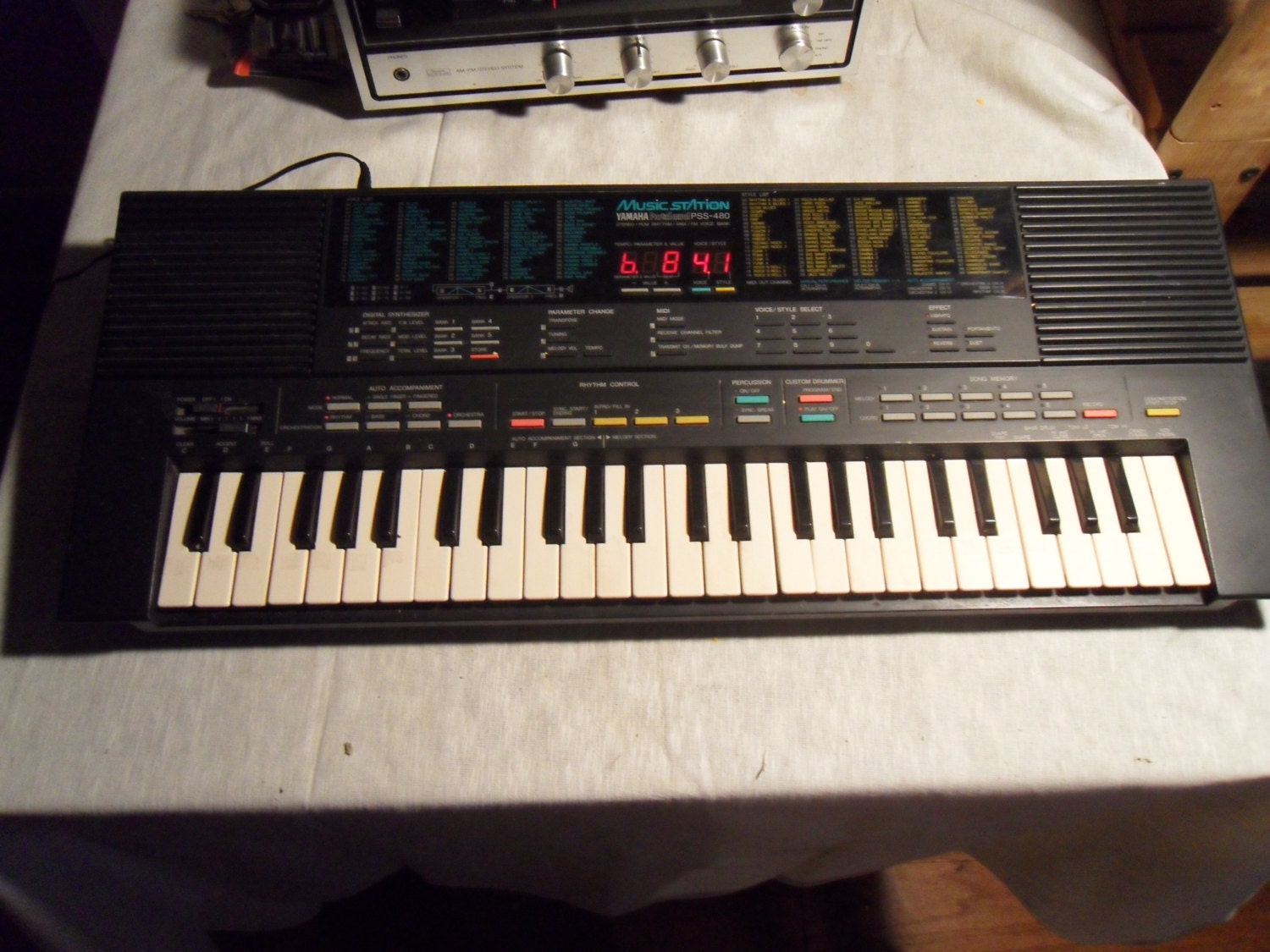 Vintage 80s Yamaha PSS 480 PortaSound Synth Keyboard