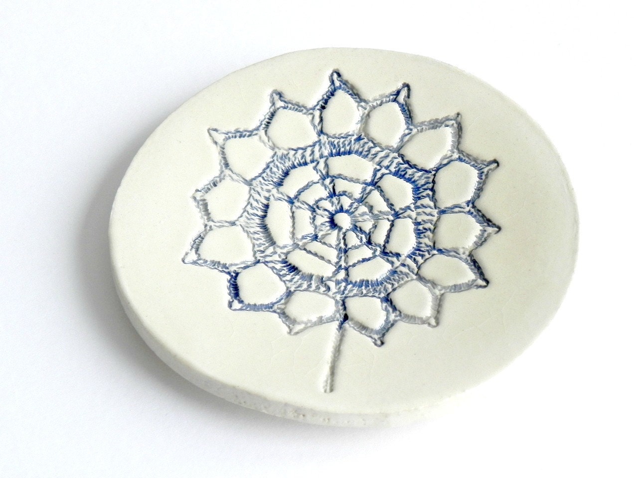 Ceramic Blue Flower Ring Dish Minimalist Round Plate White Pottery - Ceraminic