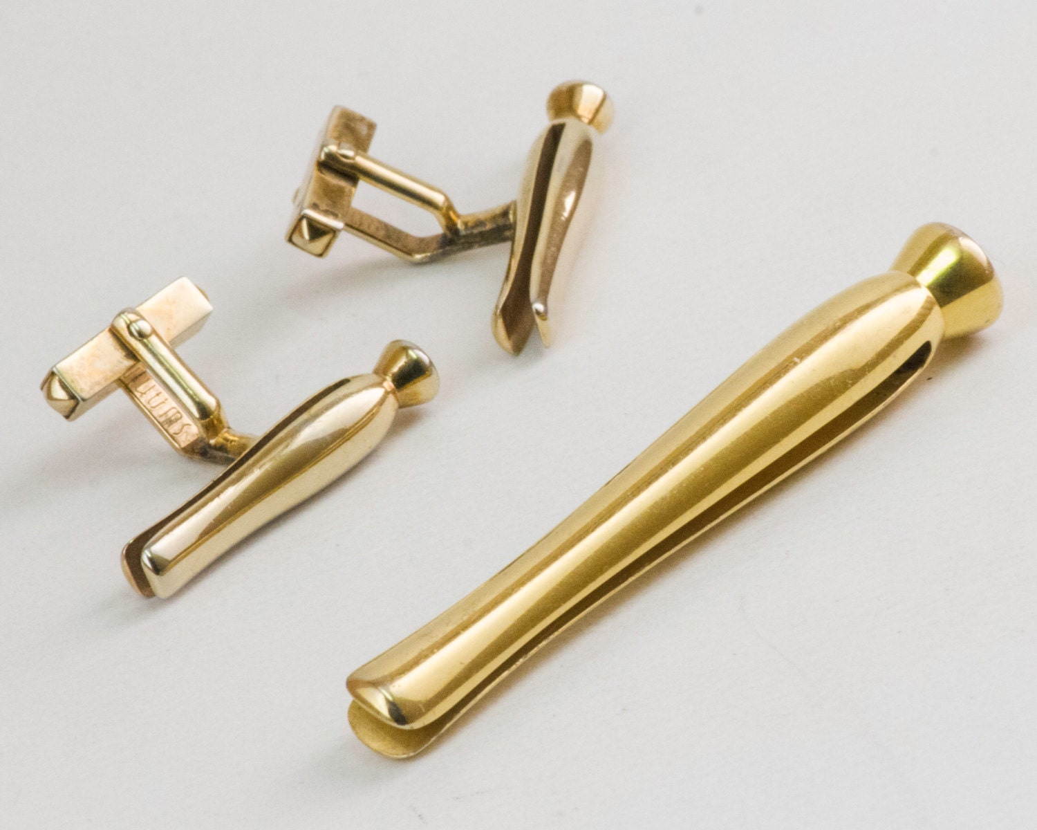 Vintage Cufflinks and Tie Clip Set Clothes Pin by CuffsandClips