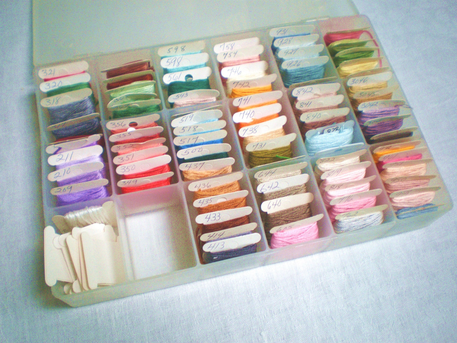 DMC Embroidery Thread and Plastic Organizer by TextilesandThings