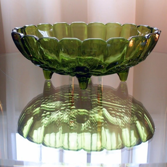 BEAUTIFUL Vintage 1960's Green Glass Fruit by ACESFINDSVINTAGE