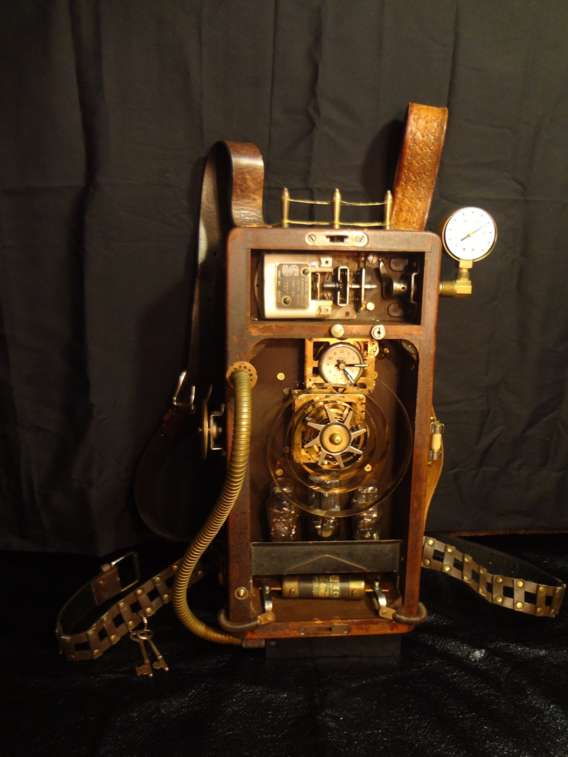 Steampunk Timemachine Backpack - CoattailsOnFire