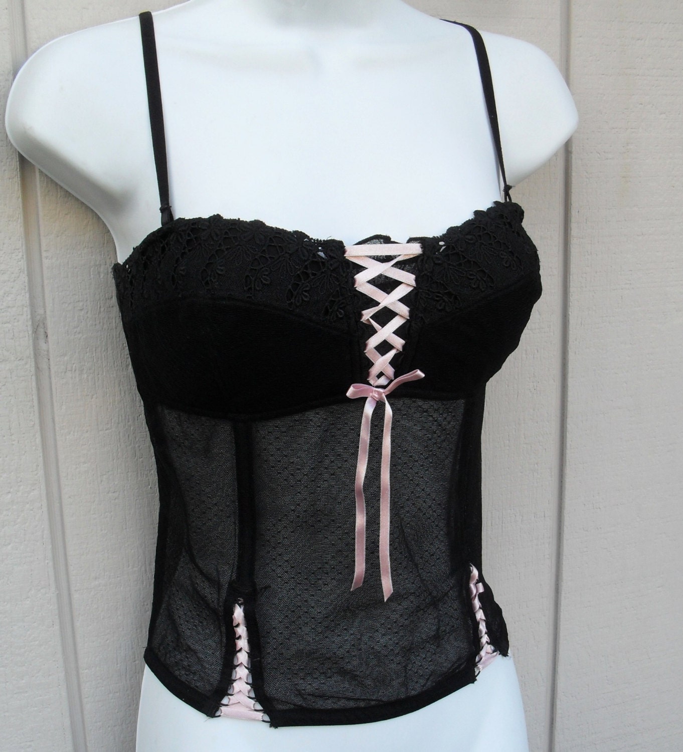 Vtge Black Embroidered Stretch mesh Lace Bustier Corset in size Med 38B
