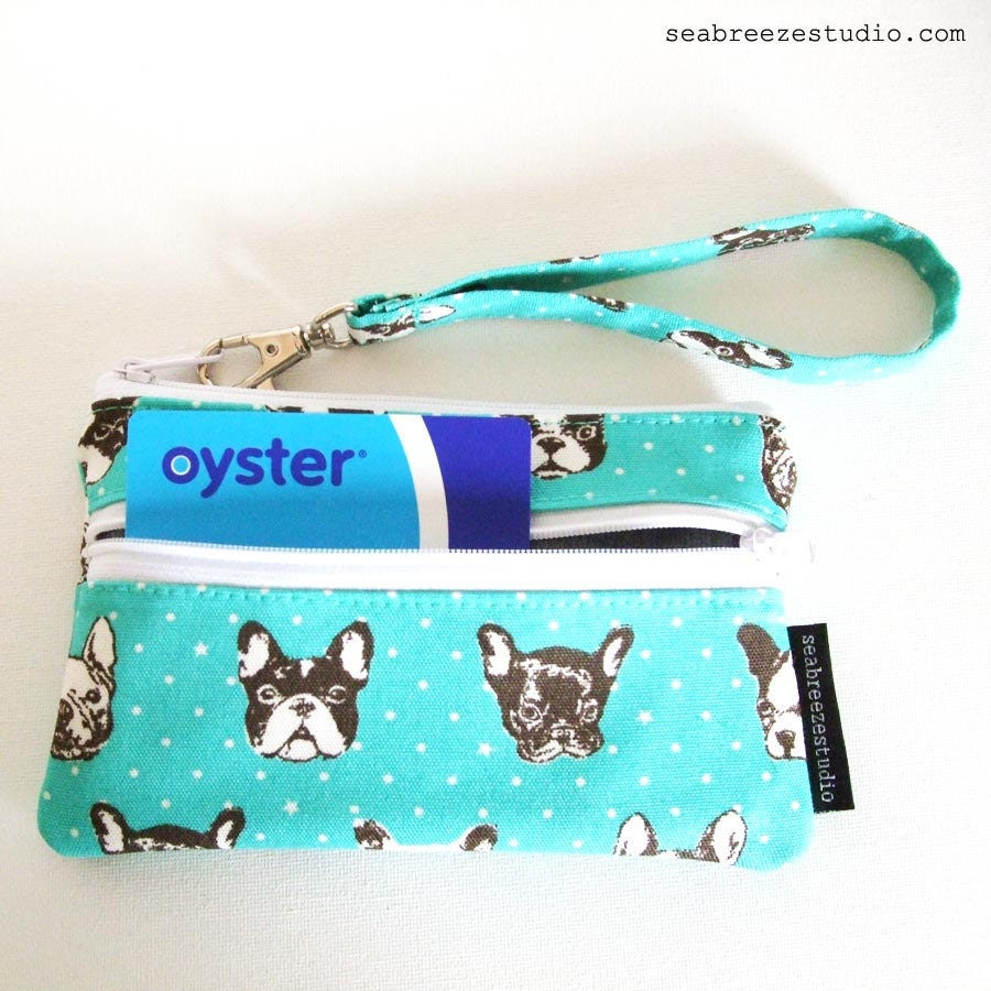 Phone and IC card case - French bulldog in mint