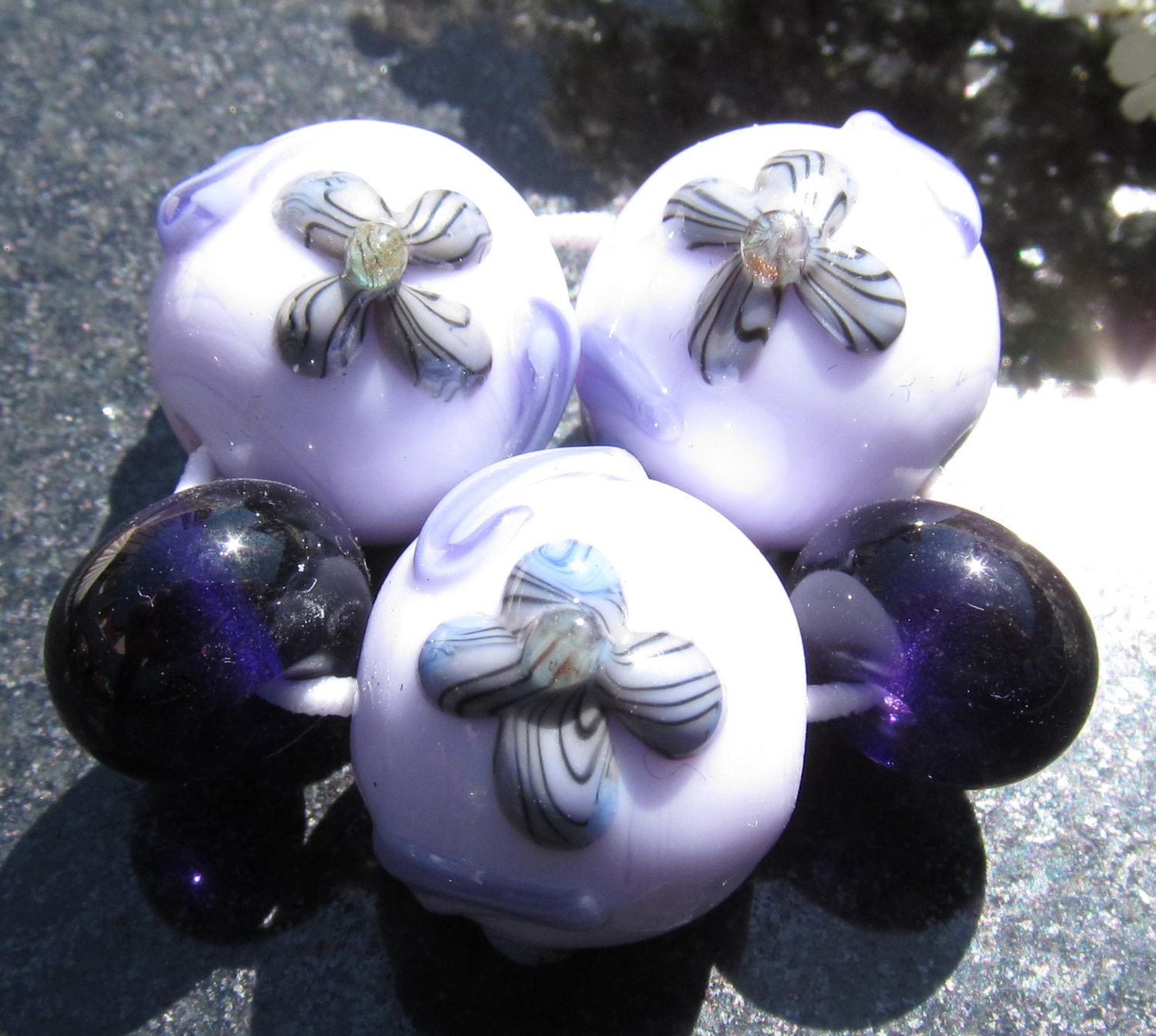 Daisy sculptural lampwork floral bead set