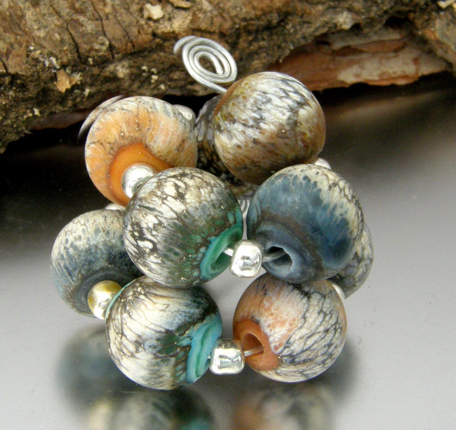 KILLERBEEDZ1 - Crackle Medley - 10 Round Lampwork Beads