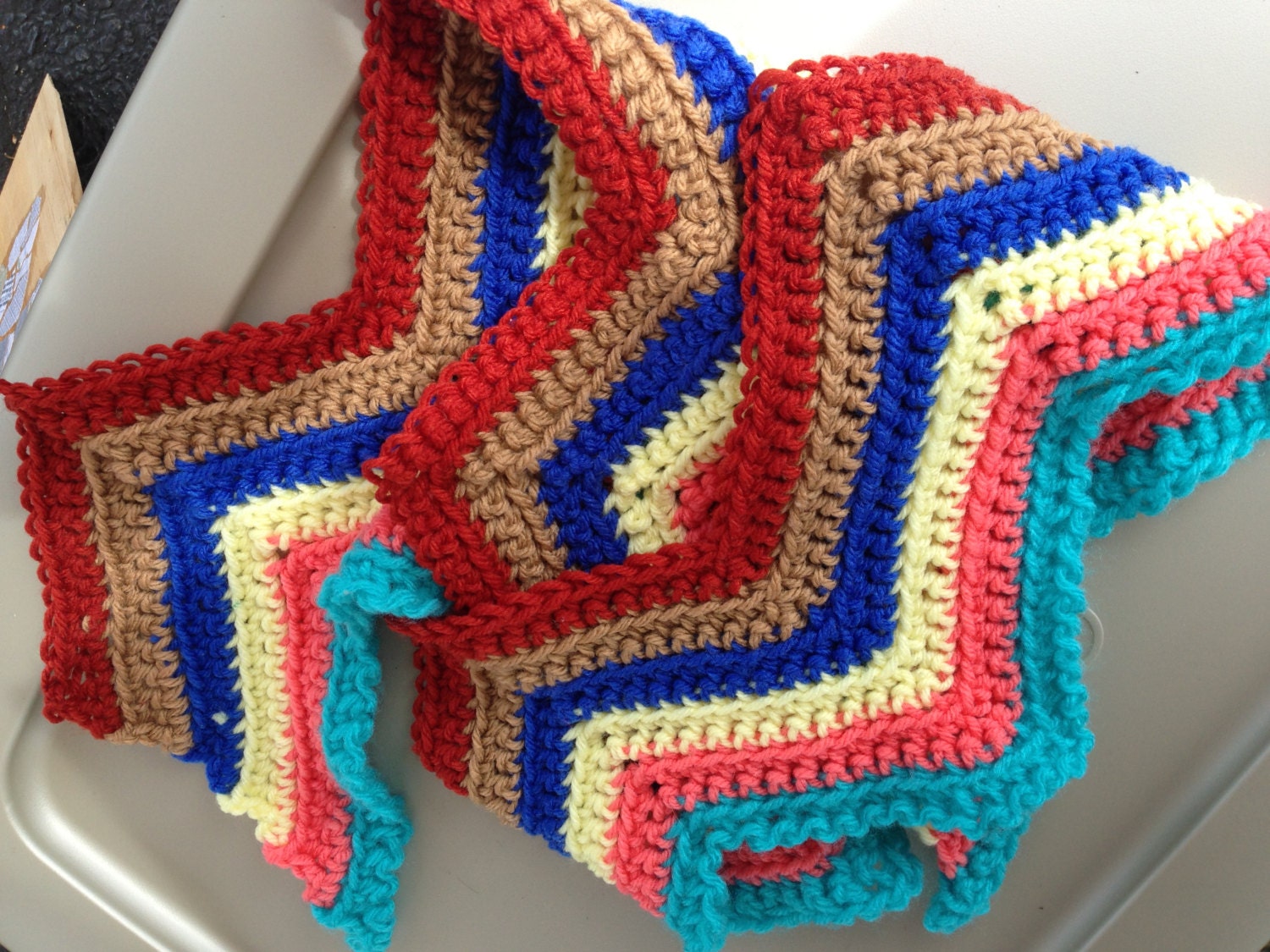 Crocheted Zig Zag Scarf  3