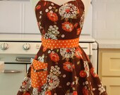 Sweetheart Retro Apron Orange Flowers on Brown BELLA