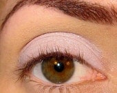 Taffeta (Very light neutral lavender taupe) Sobe MineralEyez Eyeshadow Mineral makeup Eye shadow Eyeliner (5g)