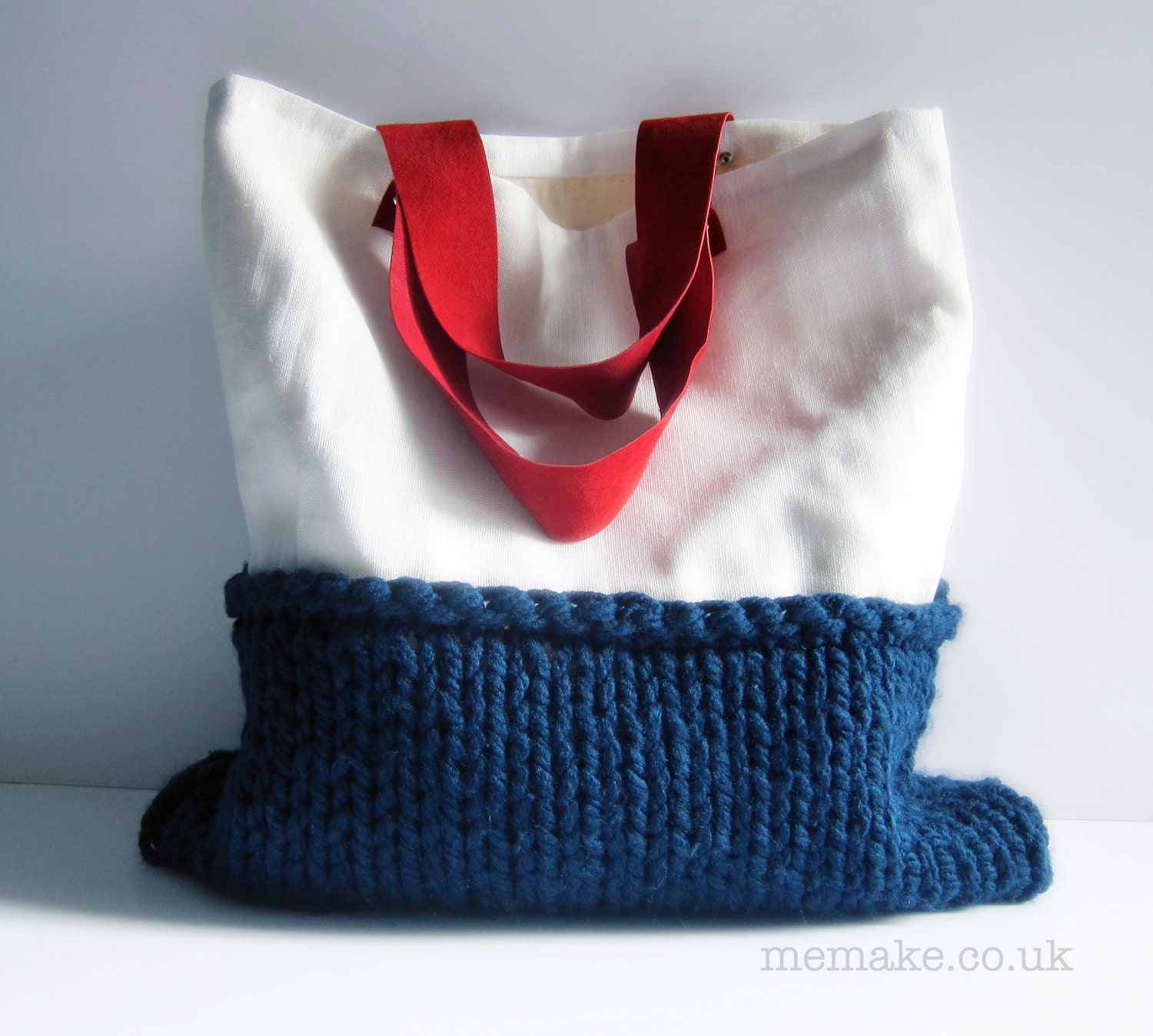 Red white blue tote bag white linen navy chunky knit red suede leather handles nautical purse colour block memake handmade handbag