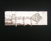 W H I T E key hook display / shabby wood necklace holder, jewelry hook rack.