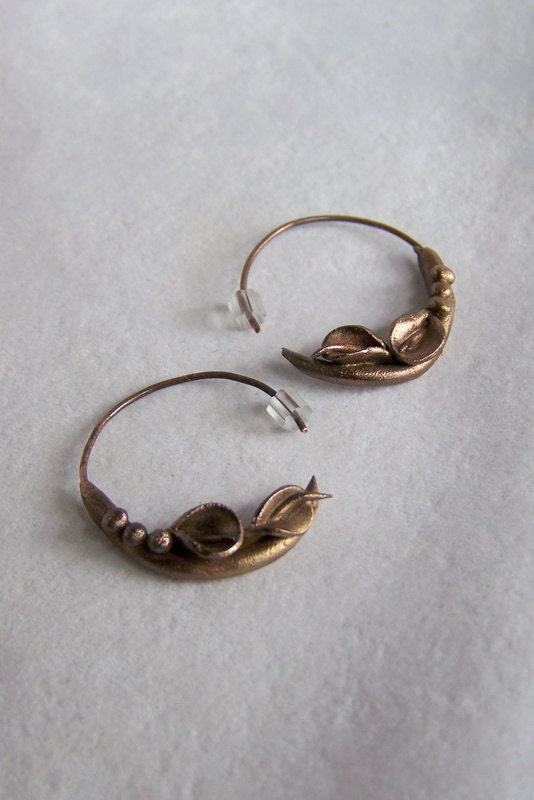 Bronze calla Lily Earrings -- BE18