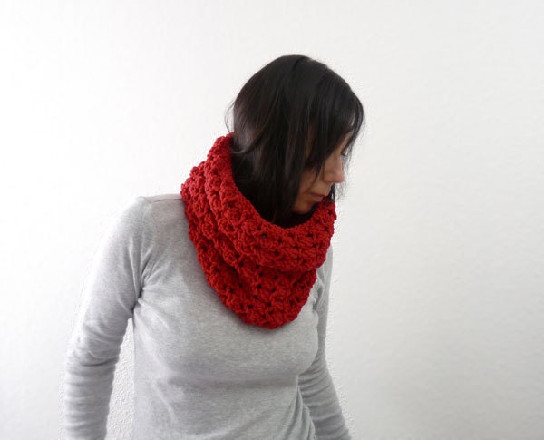Lace Infinity Scarf in Strawberry Red. Chunky Knit Cowl. Romantic Spring and Summer Fashion for Women. Handmade in France.