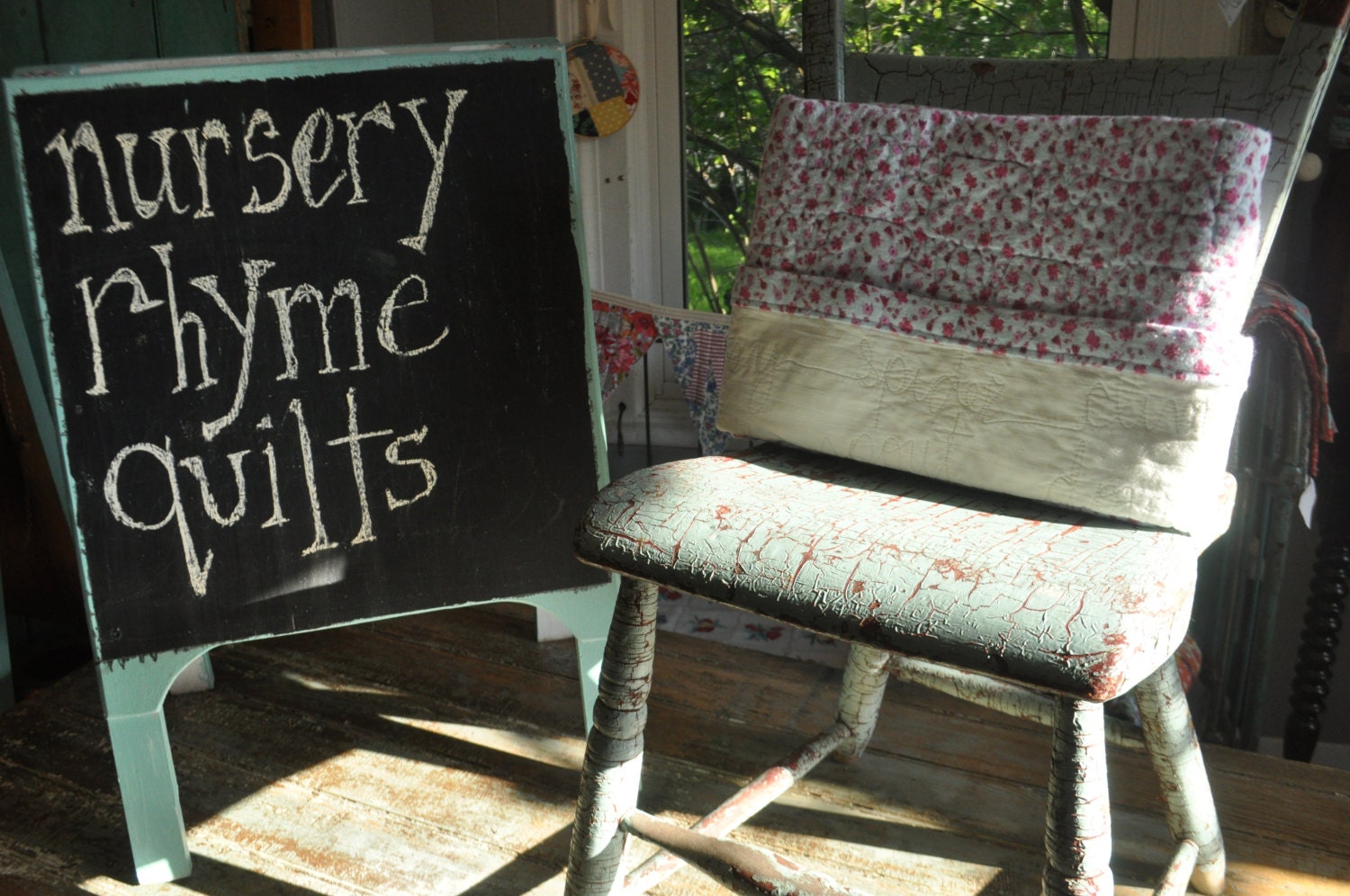 nursery rhyme quilt -- itsy bitsy spider -- flannel floral