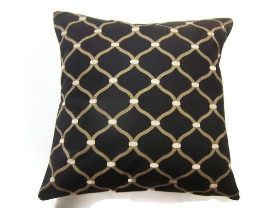 Two Black Metallic Gold Damask Pillow Covers Decorator Weight Toss Throw Accent Covers 16 inch pair