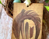 Feathers-Vintage Style Gift Tag