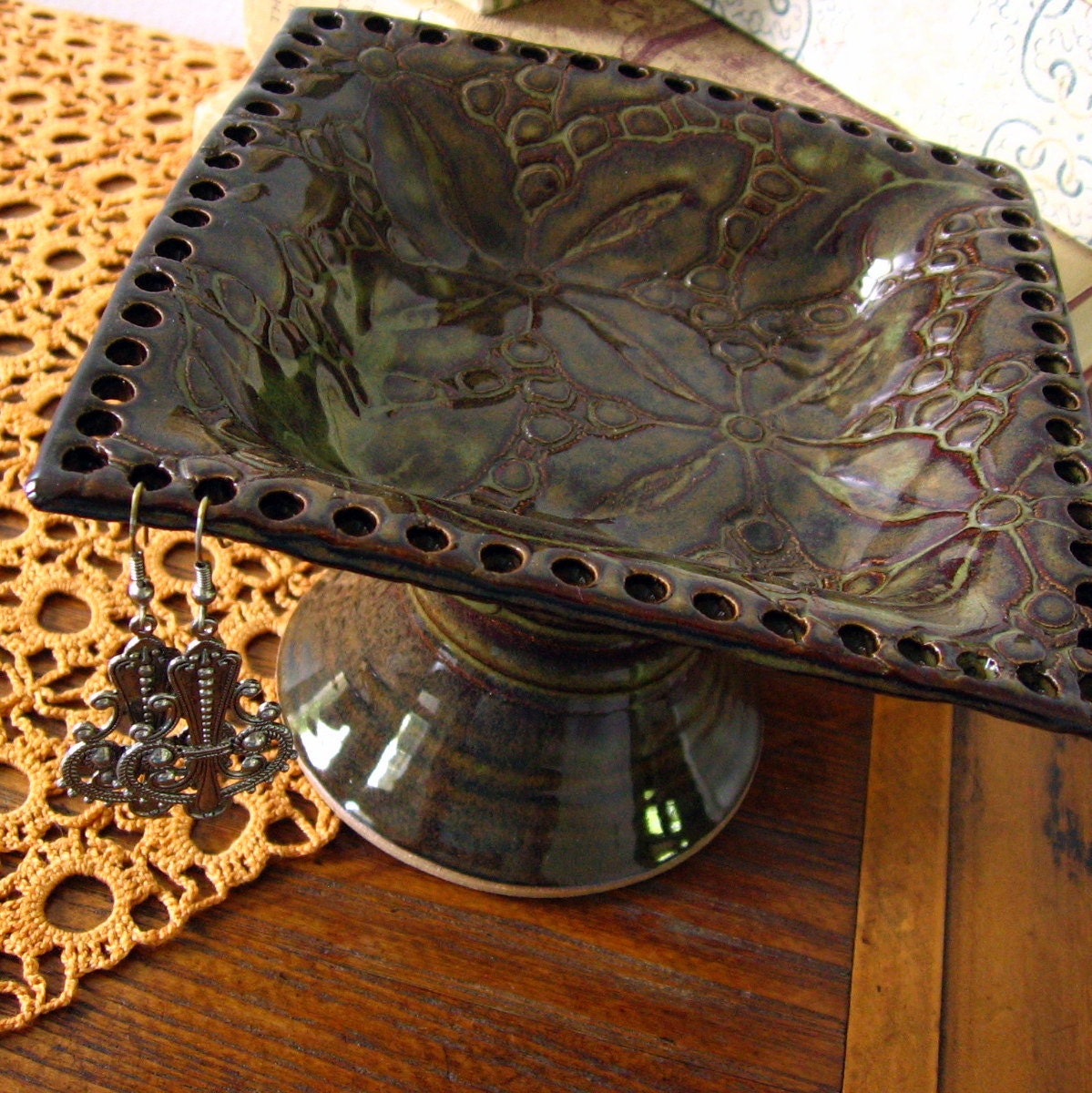 Earring Organizer Pedestal Jewelry Holder Ceramic
