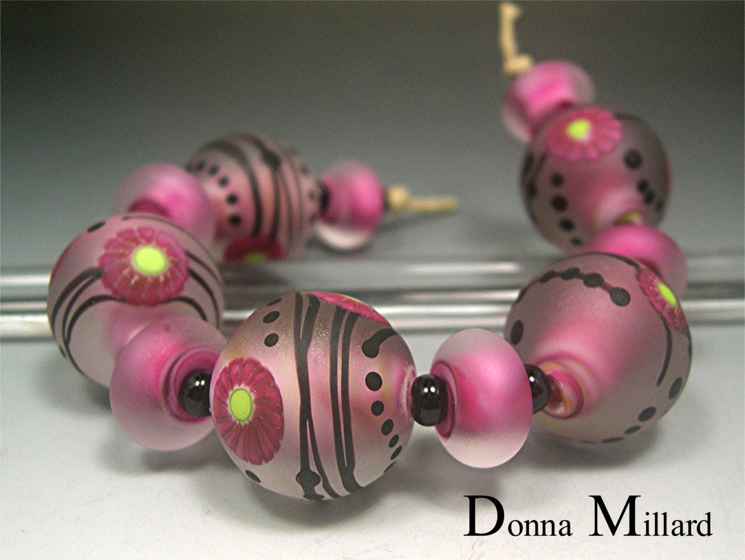 HANDMADE LAMPWORK Glass Beads SET Donna Millard sra lamp work spring summer pink flower mothers day wedding prom
