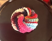 scrap yarn scrubbie