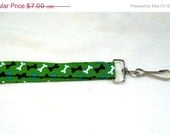 Anniversary Sale Lanyard Dog Bones on Green