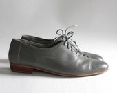 shoes men's 8.5 storm cloud grey gray leather lace up oxfords. jazz. Georgio Brutini. ladies 10.