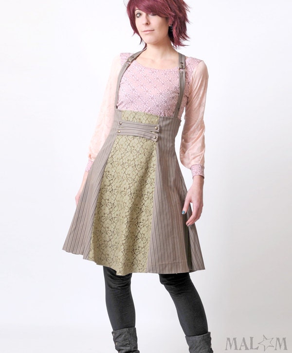 High waisted skirt - Striped beige and green lace - Suspenders