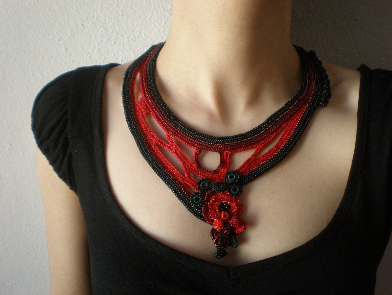 Glebionis Carinatum  ... Freeform Beaded Crochet Necklace -  Cardinal Red Burgundy Green - Beadwork Statement Bib Flower