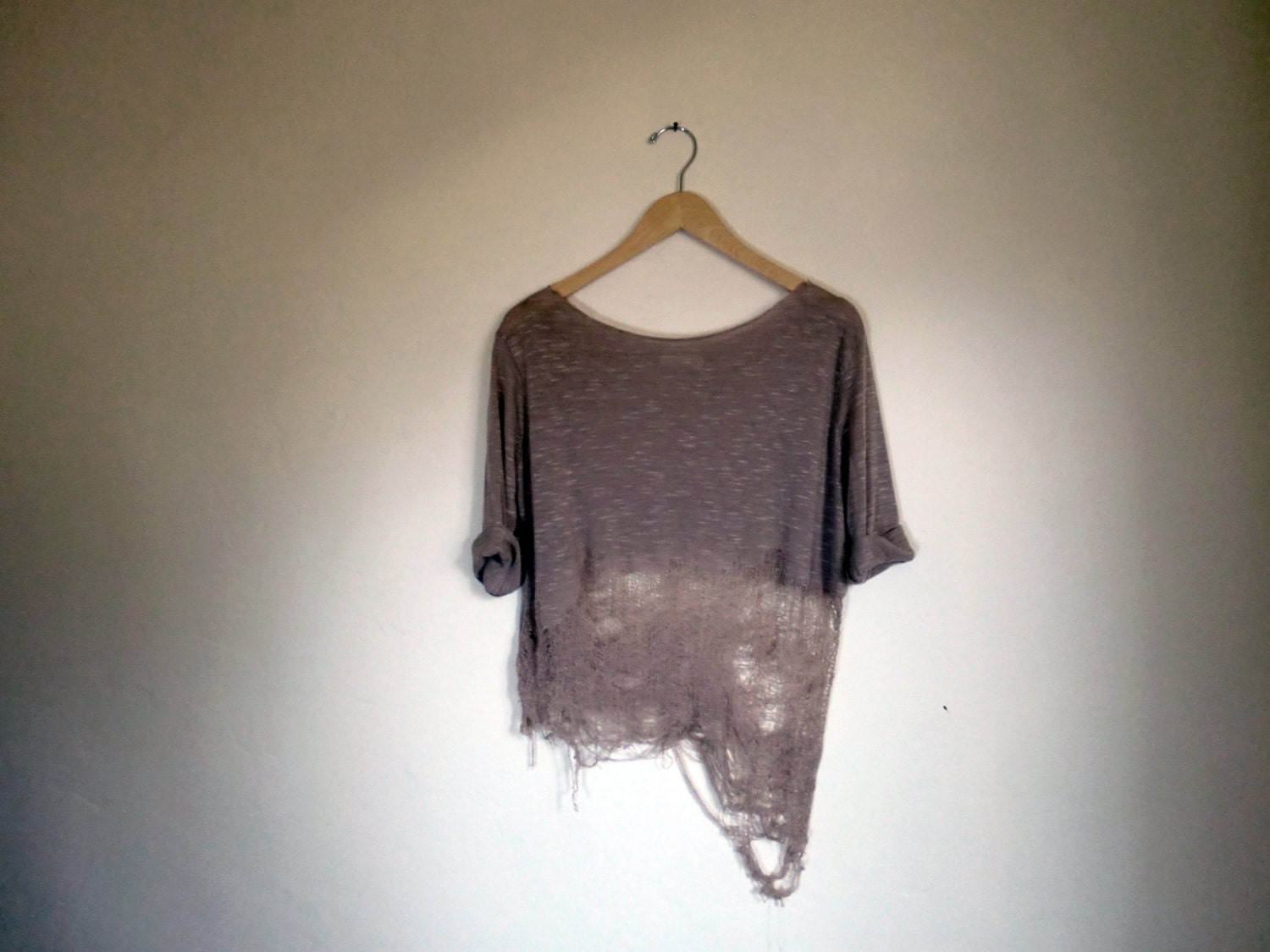 sheer tan knit boat neck top // side s