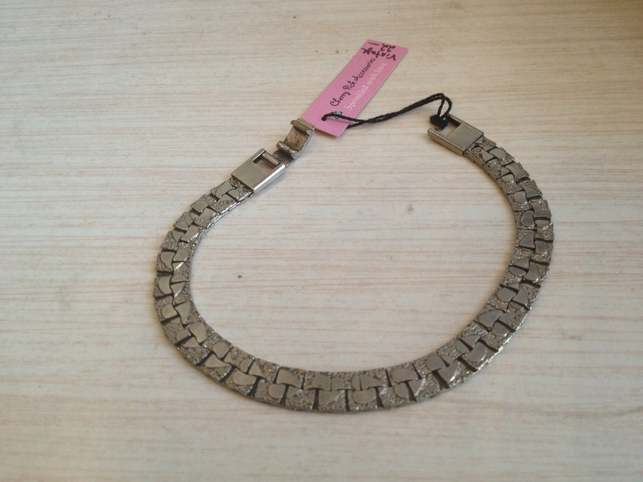 Vintage 80's carved Heart Bracelet