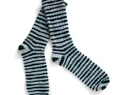 Handmade Wool Socks 793 -- Size Women 12-14 or Men 10-12
