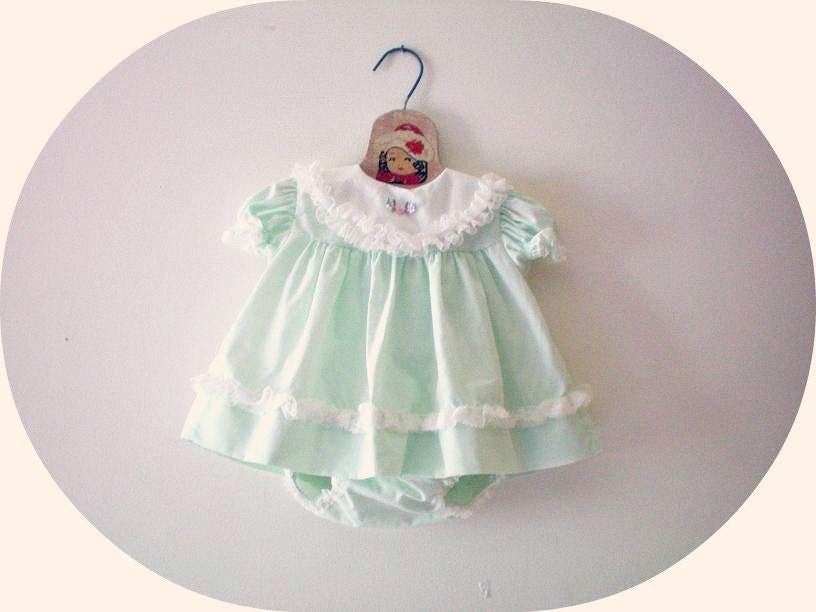 Vintage Cucumber Melon And Lace Dress